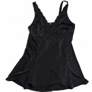 Elegant Black Lace Trim Nightgown XXL